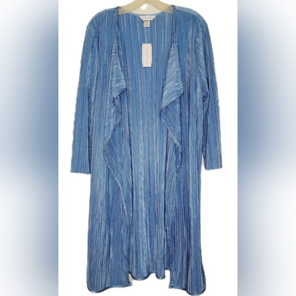 Christopher & Banks Top Womens Extra Large Blue Satin Kimono Pleated 3/4 Sleeves - Picture 1 of 11